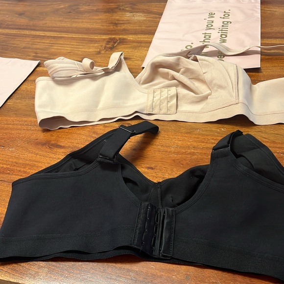 2 pack 2pc Fruit of the Loom Women's Beyond Soft Wireless Plus Cotton Bra 44C - Picture 2 of 3